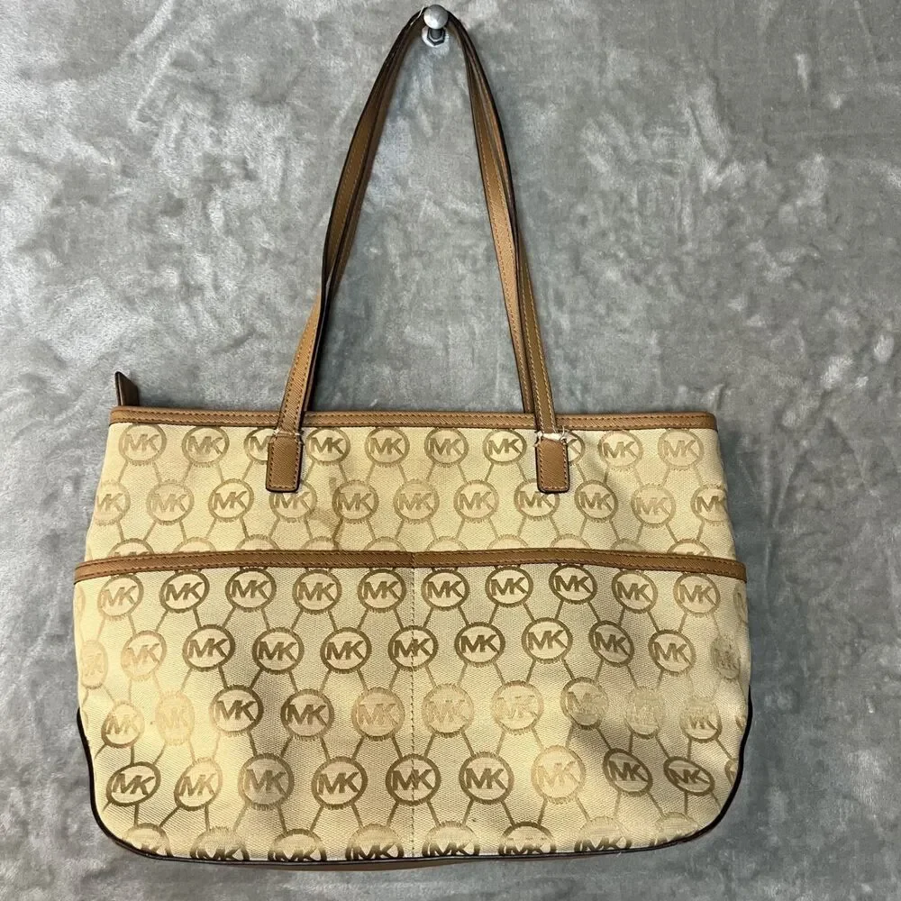 Michael Kors Kempton Signature Beige and Brown Monogram Medium Pocket Tote - Picture 9 of 9